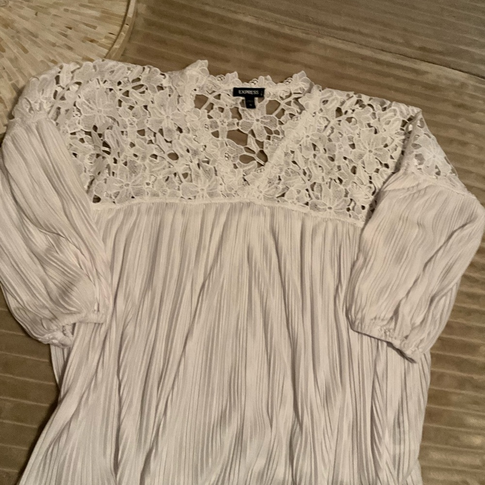 Express White Lace Blouse~ Flowy Like New